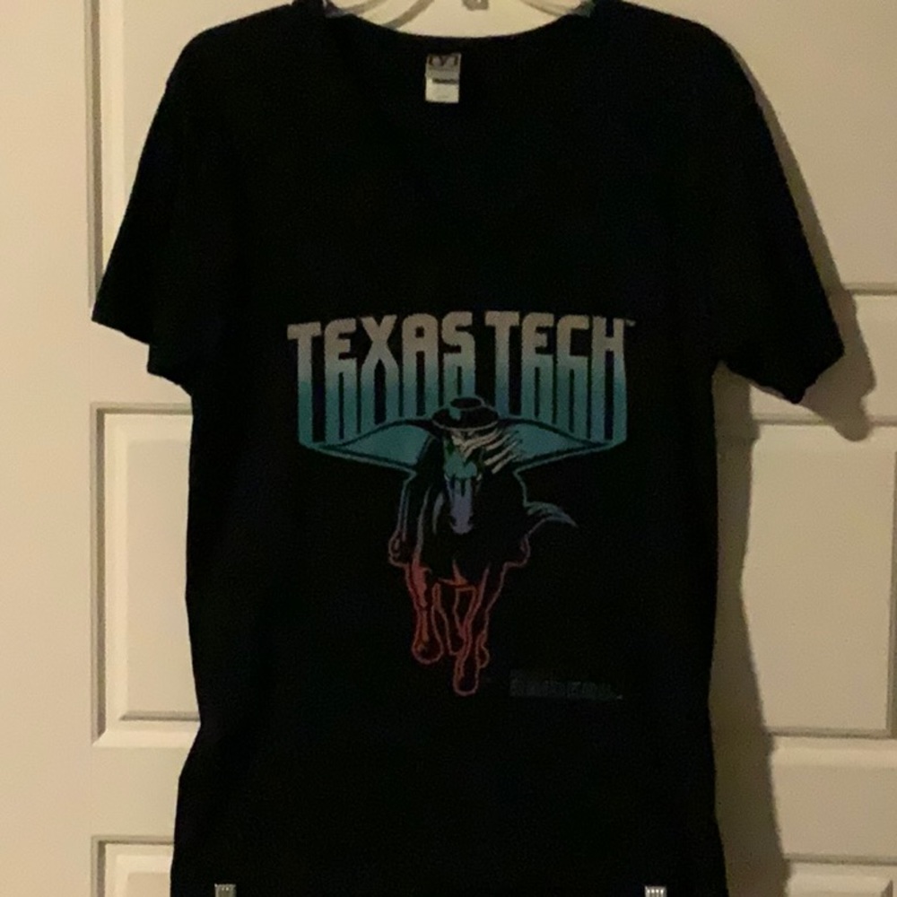 Women’s t-shirt